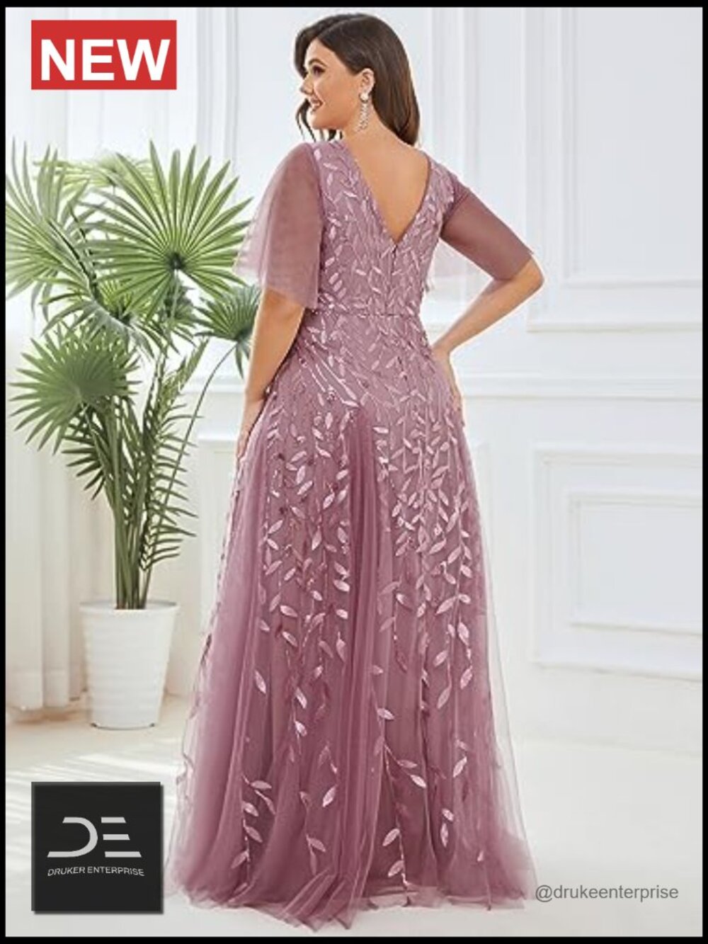Plus Size Sequined Formal Dress with V-Neck Short Sleeves Floor-Length Mother - Picture 3 of 7